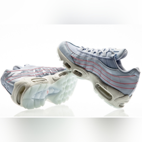 Nike Air Max 95 SE, NWT - Picture 9 of 16